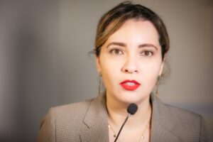 Foto-Rosto-de-perto-scaled.jpg